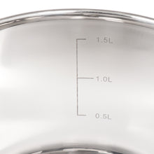 Laden Sie das Bild in den Galerie-Viewer, Daniks Tokio Kasserolle aus Edelstahl mit Glasdeckel (2L, Ø 16cm)